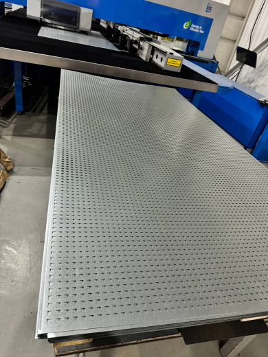 Лист перфорированный алюминиевый Qg 10-14 1х1000х2000 мм