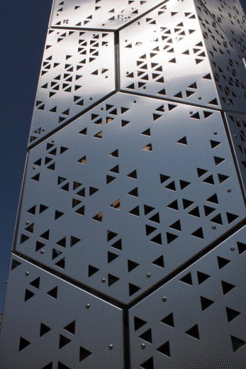 Лист перфорированный алюминиевый треугольник 1х1000х2000 мм